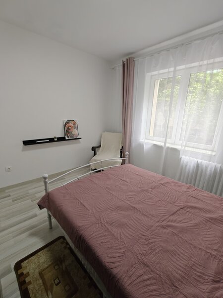 Berceni, Piata Sudului
