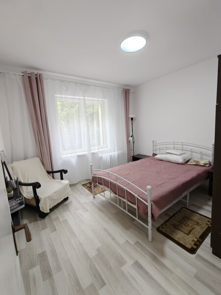 Berceni, Piata Sudului